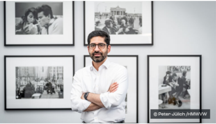 Hessens Wirtschafts- und Energieminister Kaweh Mansoori. © Peter Jülich /HMWVW